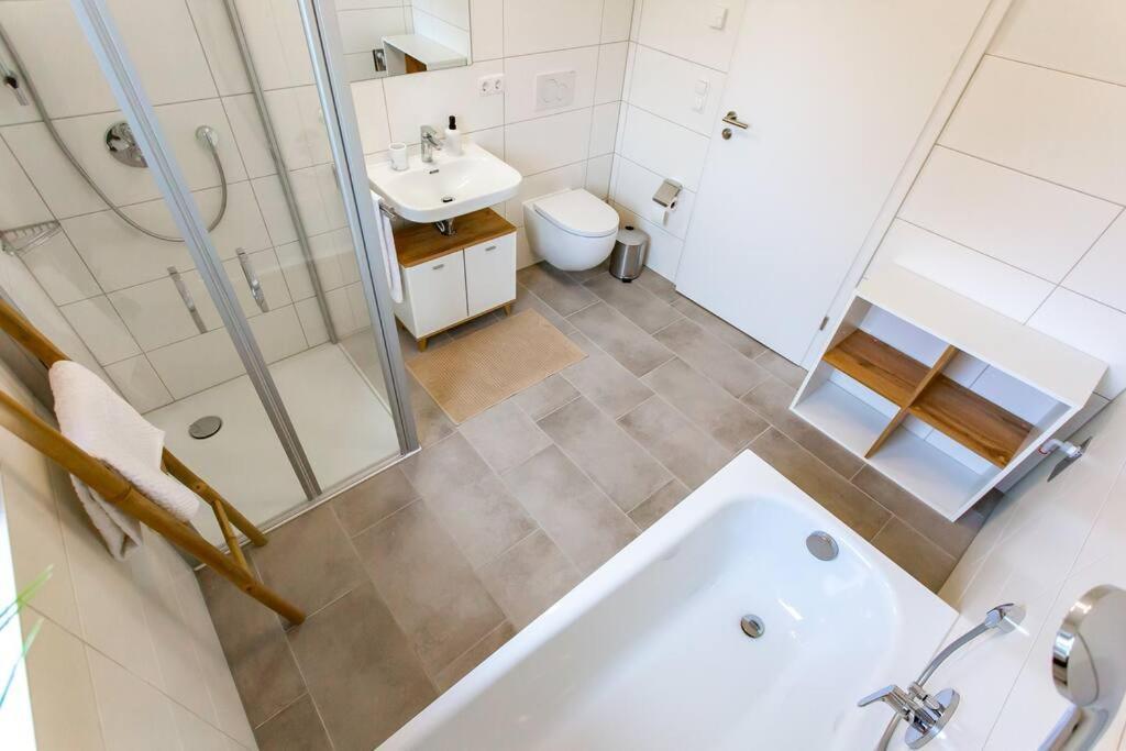 Grosse Cozy 4-Zi-Whg Mit Balkon Naehe Europa Park Und Rulantica Apartment Lahr  Exterior photo